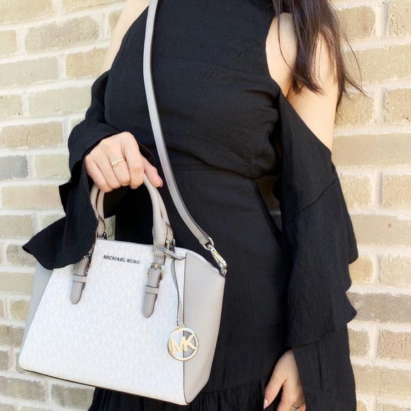 SALE‼️‼️ 👜💕 Michael Kors Satchel White Gray - Picture 2 of 4